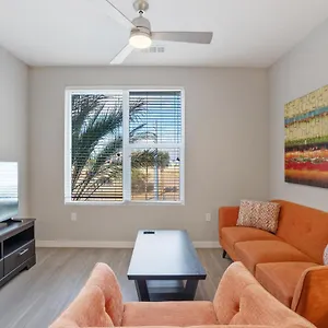 Gia Chic Modern 2 Bedroom With Swimming Pool At Encore Tessera Apartment